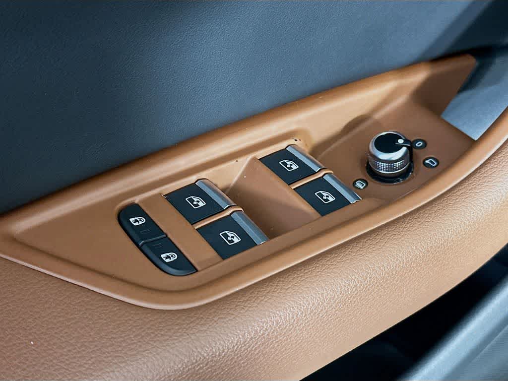 Thumbnail: 2020 Audi A4 - 29