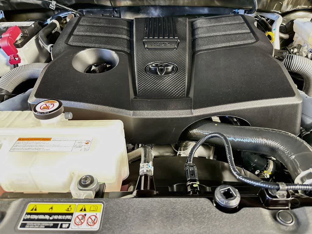 Thumbnail: 2024 Toyota Tundra - 9