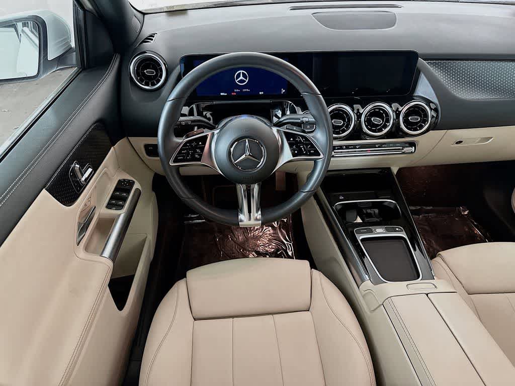 Thumbnail: 2025 Mercedes-Benz GLA - 10