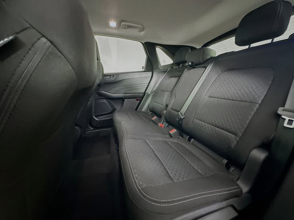 Thumbnail: 2025 Ford Escape - 14