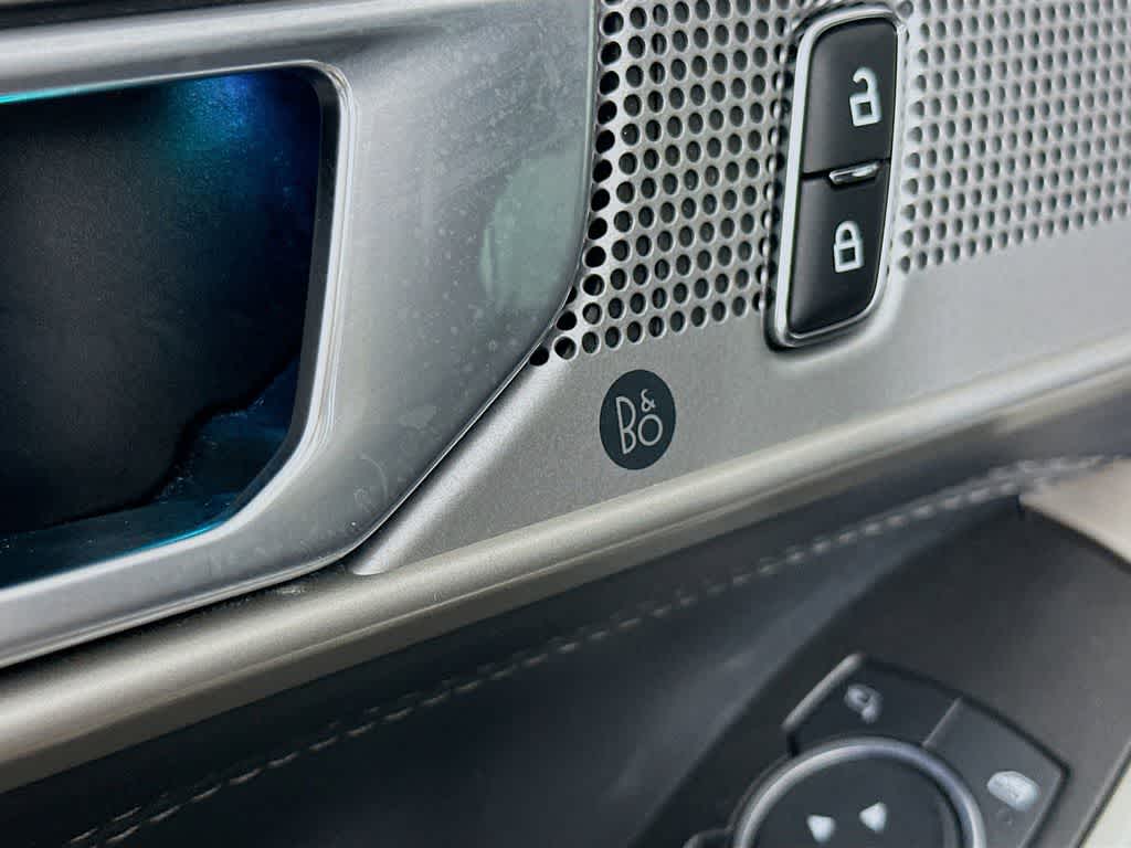 Thumbnail: 2023 Ford Explorer - 31