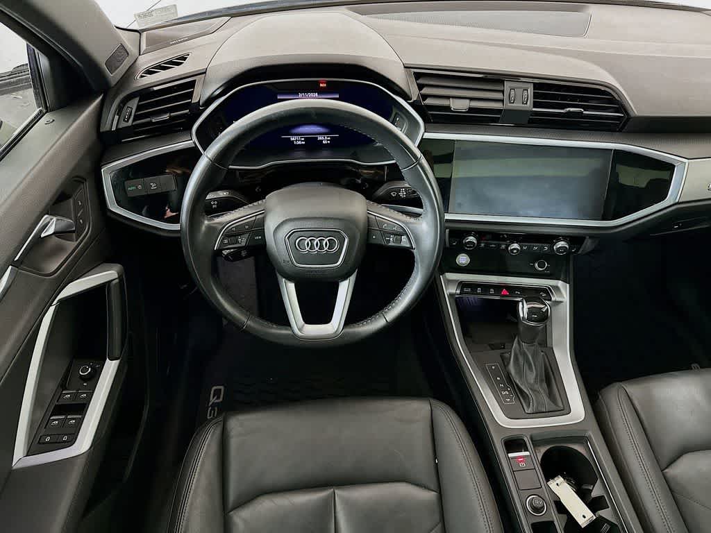 Thumbnail: 2020 Audi Q3 - 10