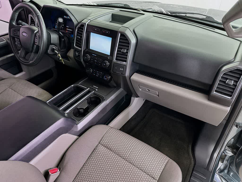 Thumbnail: 2015 Ford F-150 - 32