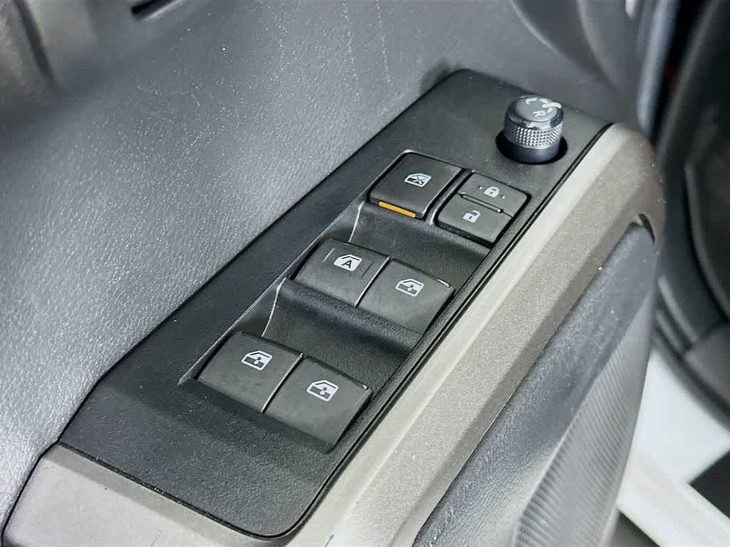 Thumbnail: 2022 Toyota Tacoma - 28