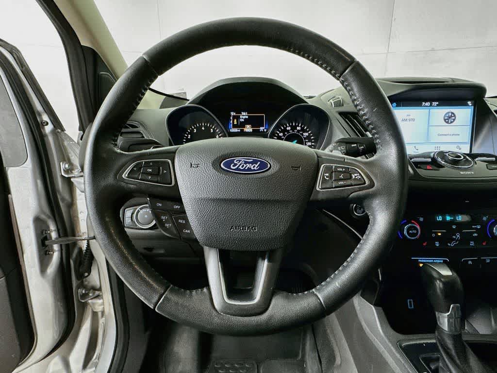 Thumbnail: 2017 Ford Escape - 16