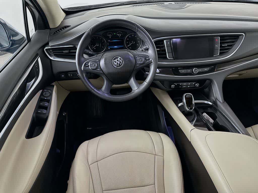 2018 Buick Enclave Essence 10