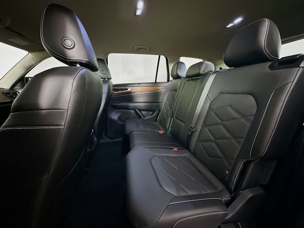 Thumbnail: 2025 Volkswagen Atlas - 14