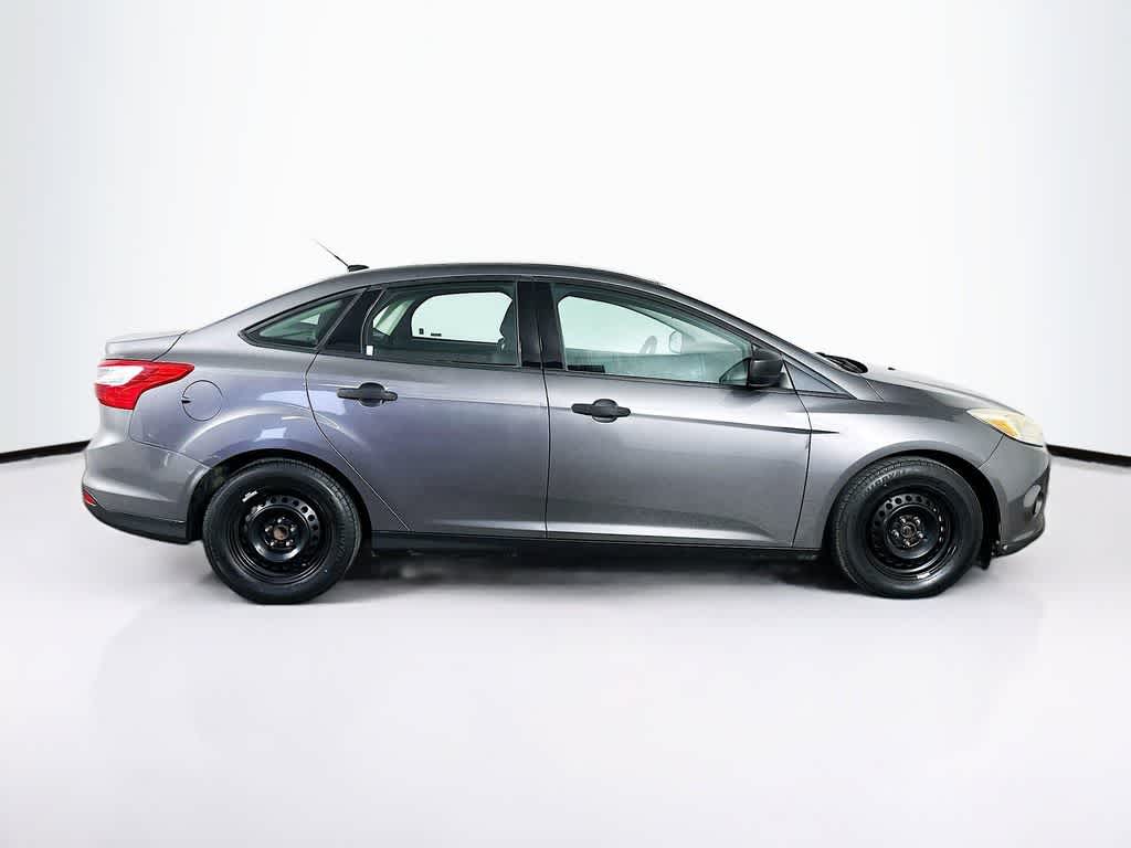 Thumbnail: 2013 Ford Focus - 23