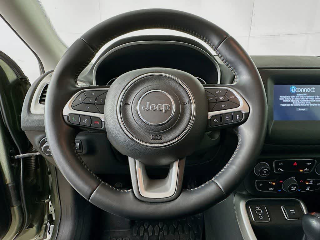 Thumbnail: 2020 Jeep Compass - 16