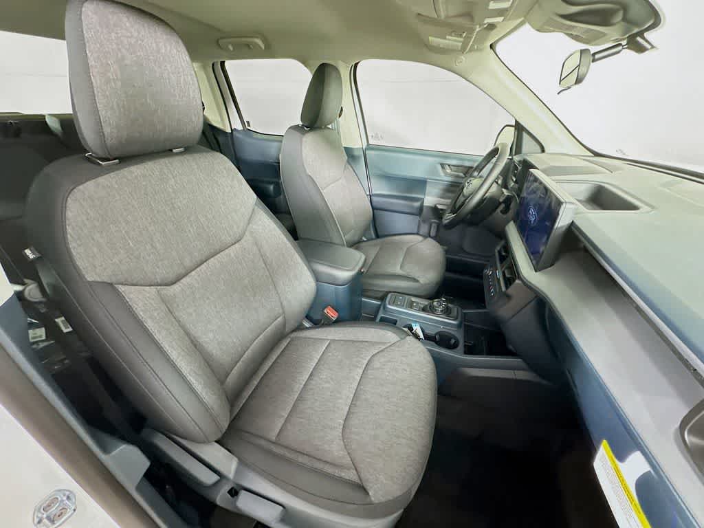 Thumbnail: 2025 Ford Maverick - 14