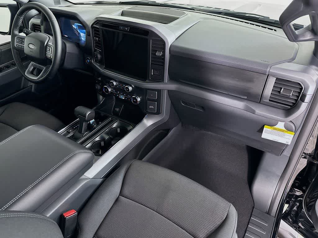 Thumbnail: 2025 Ford F-150 - 33