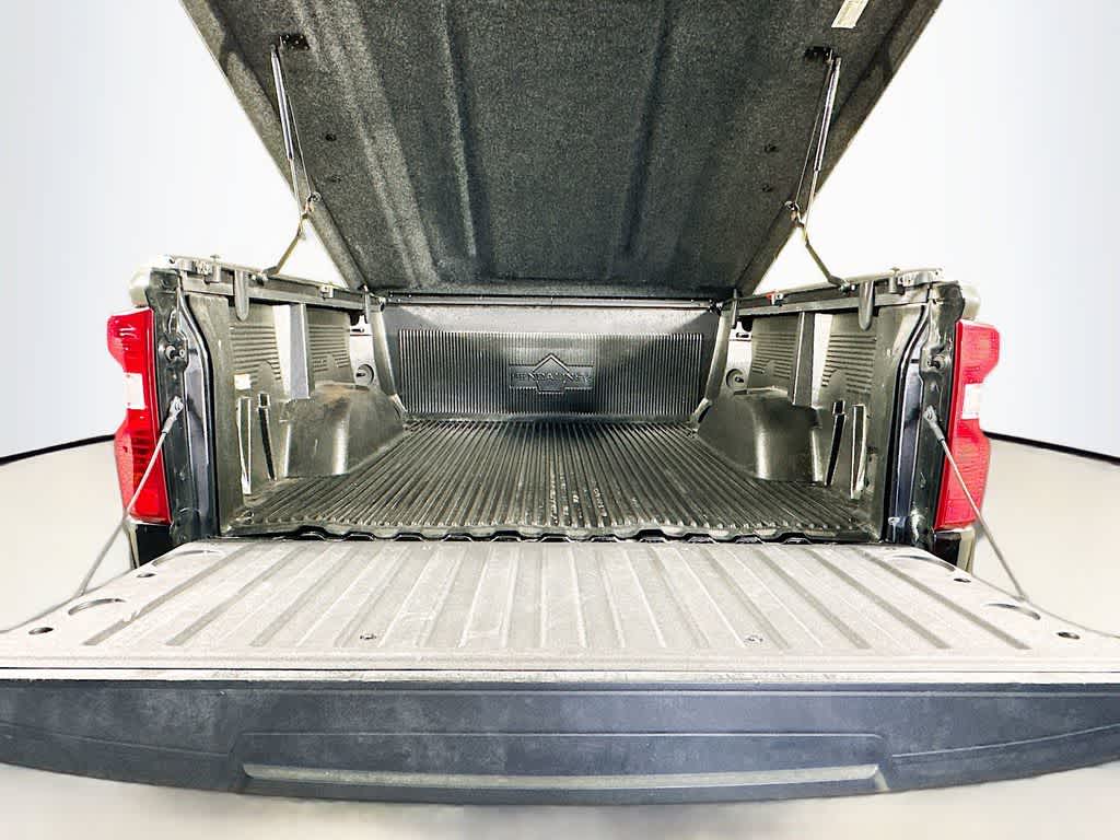 Thumbnail: 2020 Chevrolet Silverado 1500 - 20