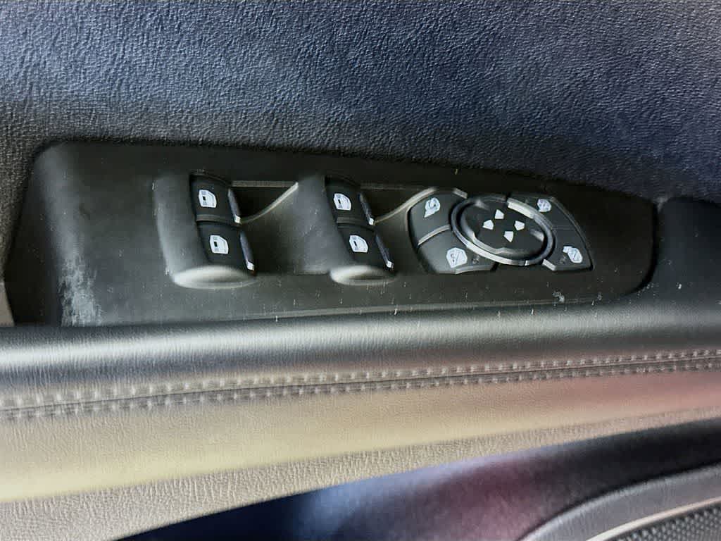 Thumbnail: 2019 Lincoln Nautilus - 30