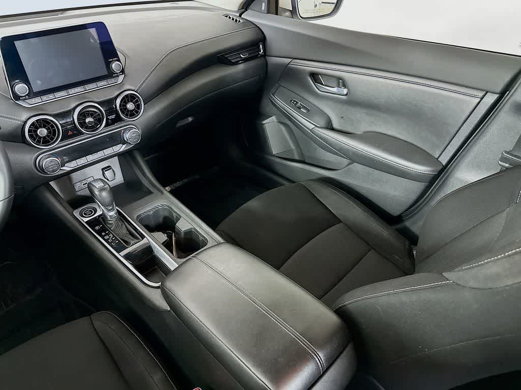 Thumbnail: 2021 Nissan Sentra - 11