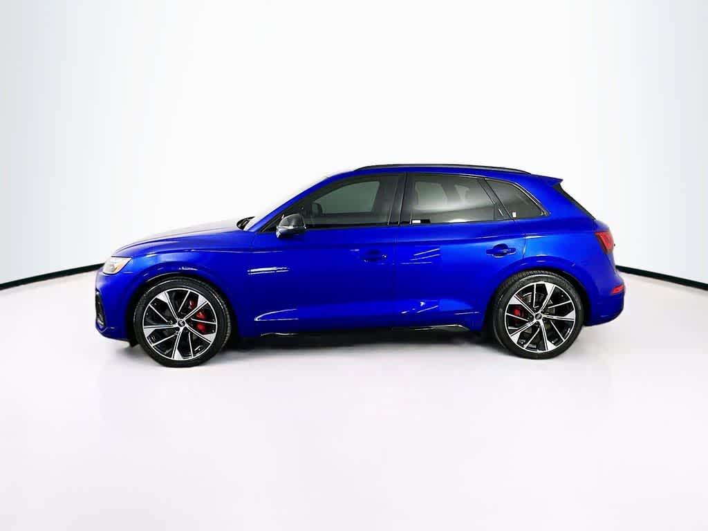 Thumbnail: 2023 Audi SQ5 - 3