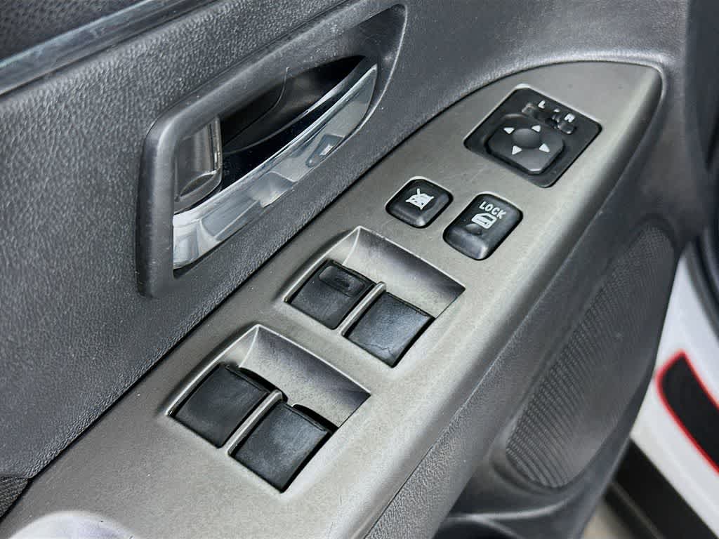 Thumbnail: 2019 Mitsubishi Outlander Sport - 26