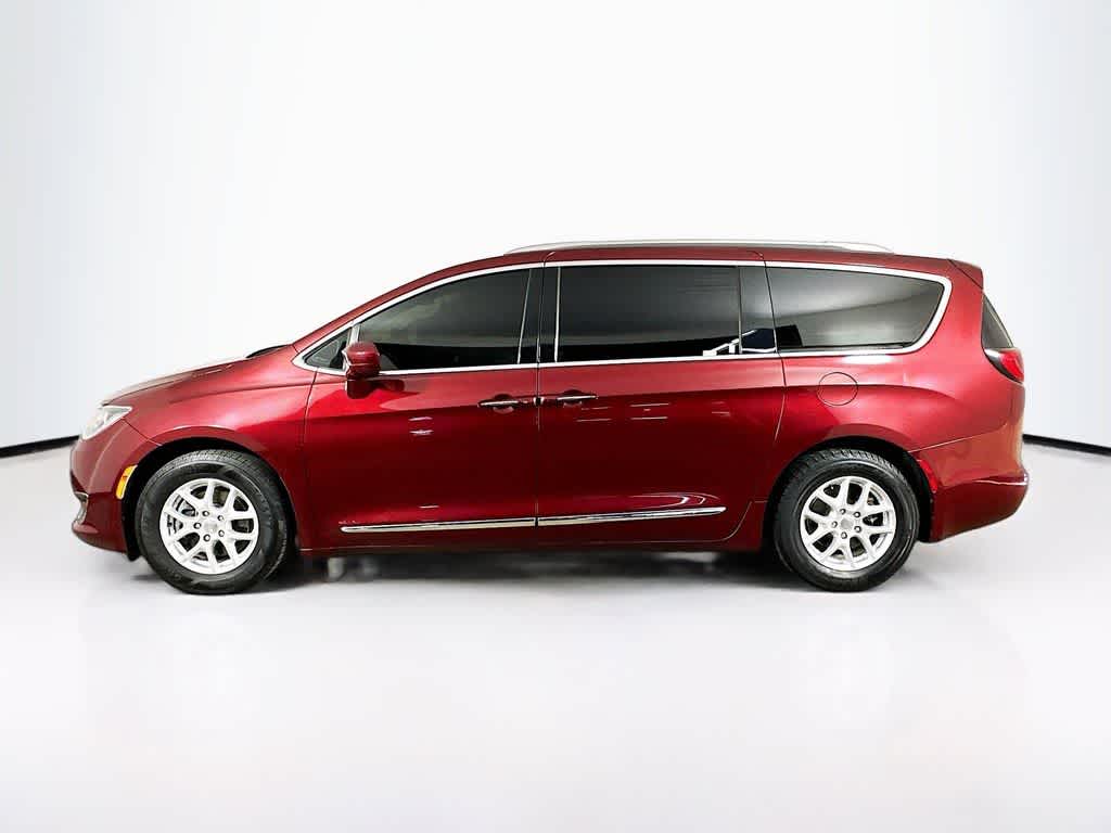 Thumbnail: 2020 Chrysler Pacifica - 3