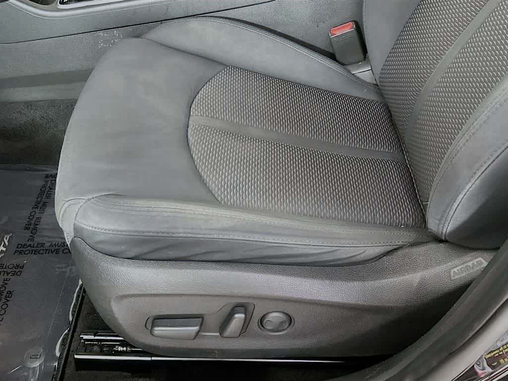 Thumbnail: 2019 Hyundai Sonata - 29