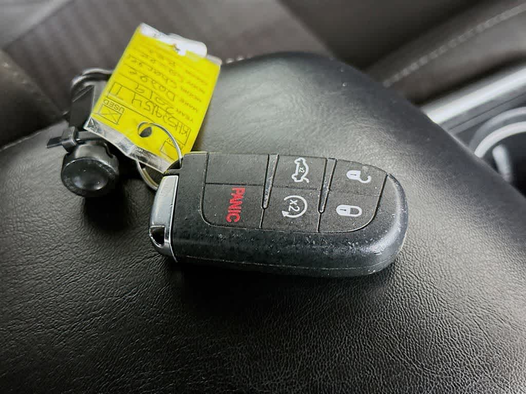 Thumbnail: 2019 Dodge Charger - 22