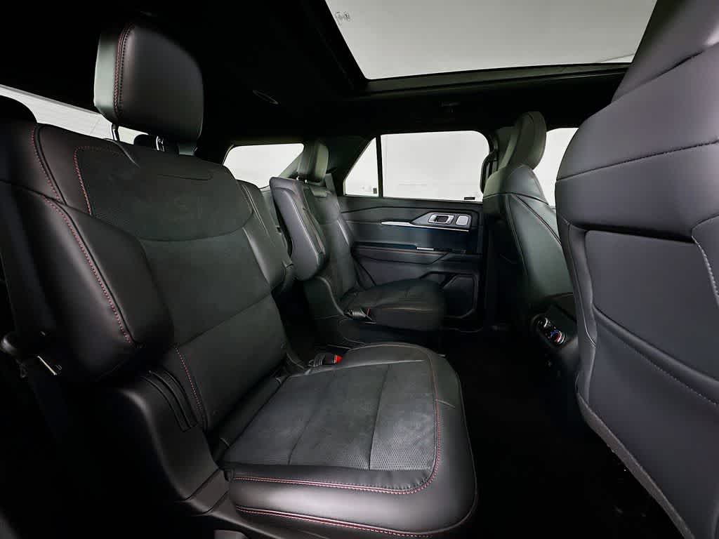 Thumbnail: 2026 Ford Explorer - 33