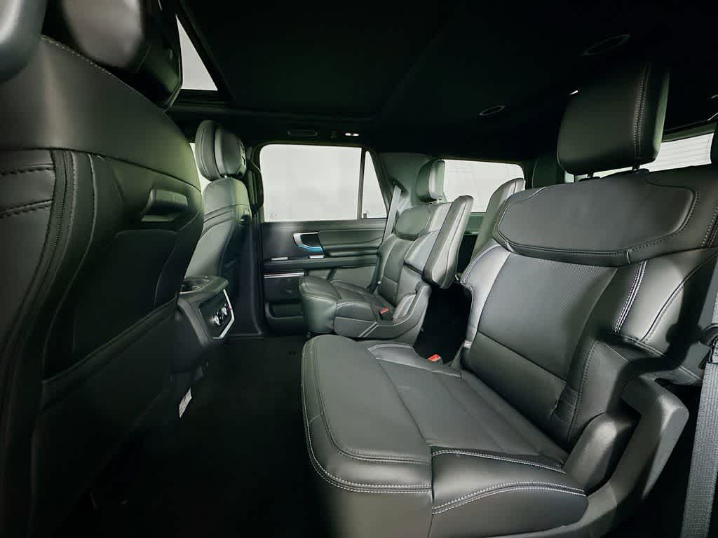 Thumbnail: 2026 Ford Expedition - 14