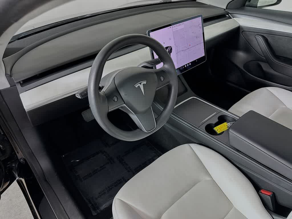 Thumbnail: 2021 Tesla Model 3 - 2