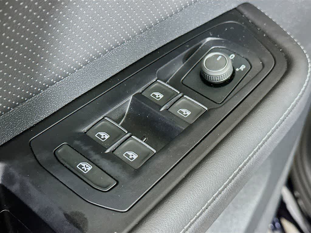 Thumbnail: 2025 Volkswagen Atlas - 28