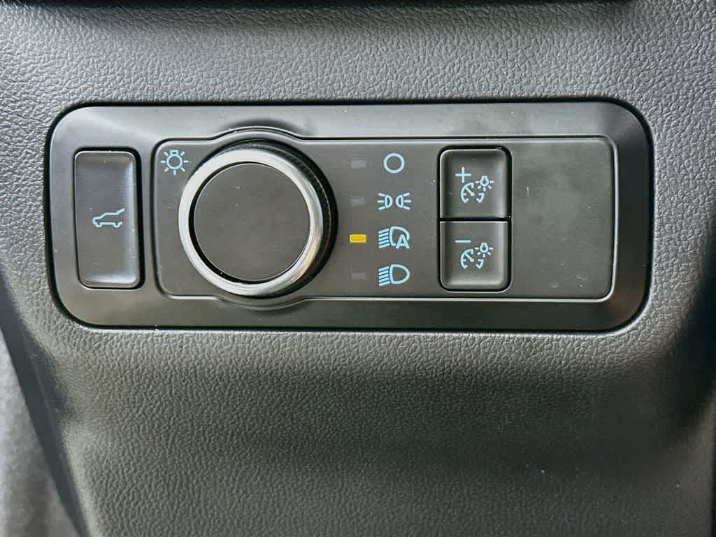 Thumbnail: 2023 Ford Escape - 27