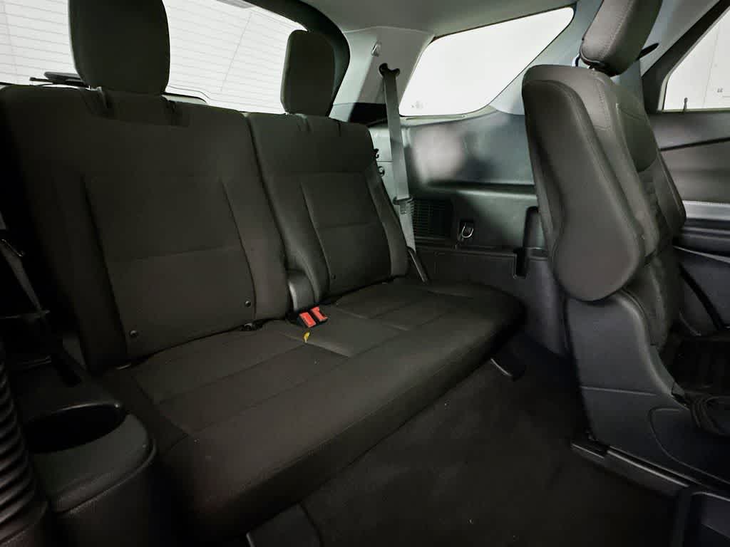 Thumbnail: 2020 Ford Explorer - 31