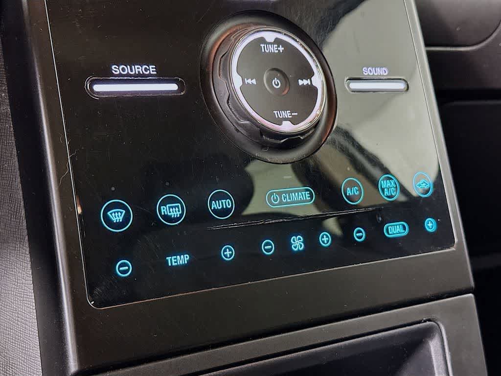 Thumbnail: 2013 Ford Flex - 18