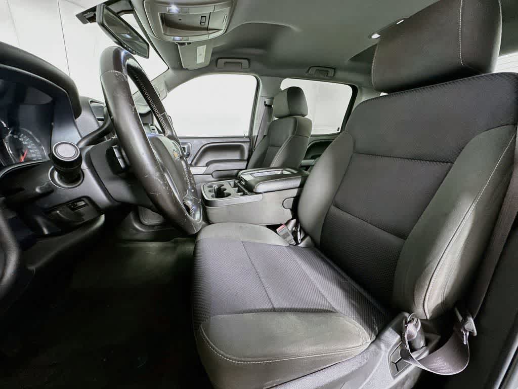 Thumbnail: 2015 Chevrolet Silverado 1500 - 12