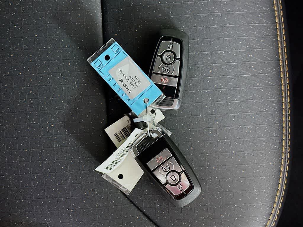 Thumbnail: 2025 Ford Maverick - 20