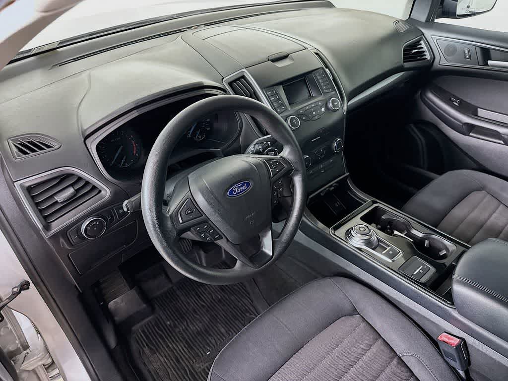 Thumbnail: 2019 Ford Edge - 2