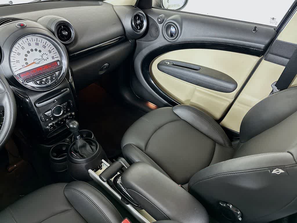 Thumbnail: 2013 MINI Cooper Countryman - 10