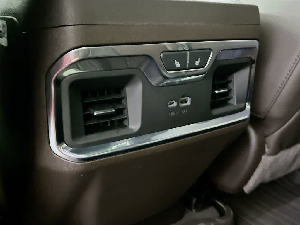 Thumbnail: 2024 GMC Sierra 2500 - 13