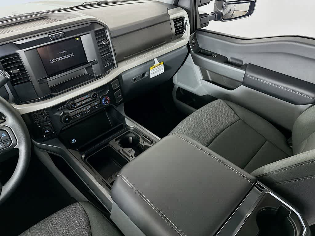 Thumbnail: 2026 Ford F-250 - 11