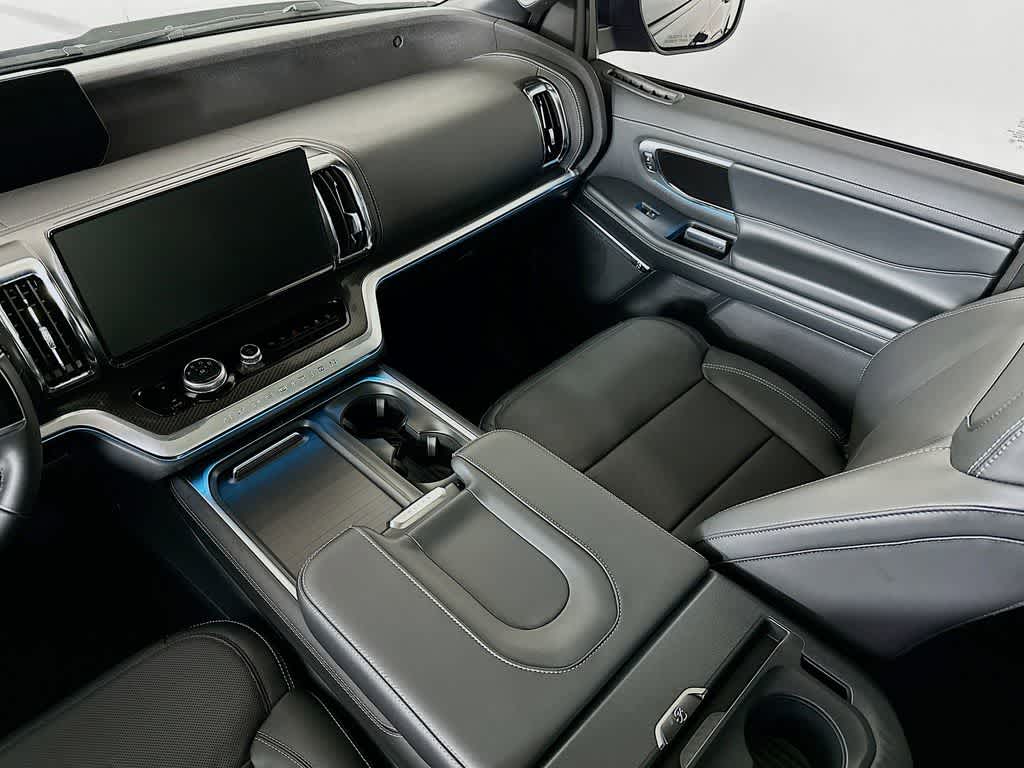Thumbnail: 2026 Ford Expedition - 11