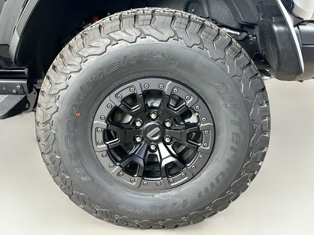 Thumbnail: 2025 Ford Bronco - 8