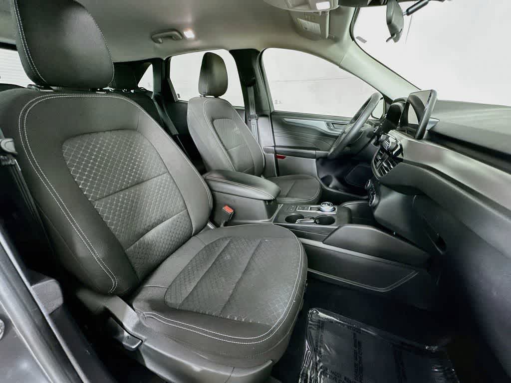 Thumbnail: 2023 Ford Escape - 15