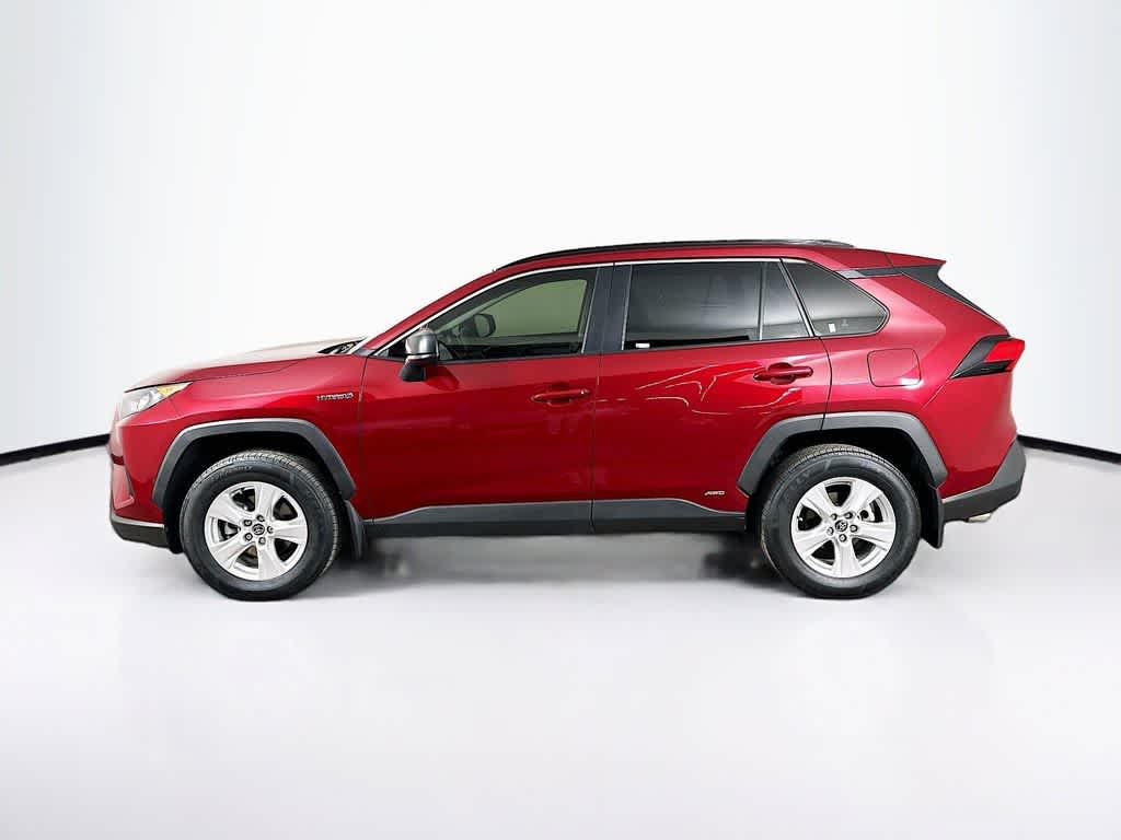 Thumbnail: 2021 Toyota RAV4 - 3