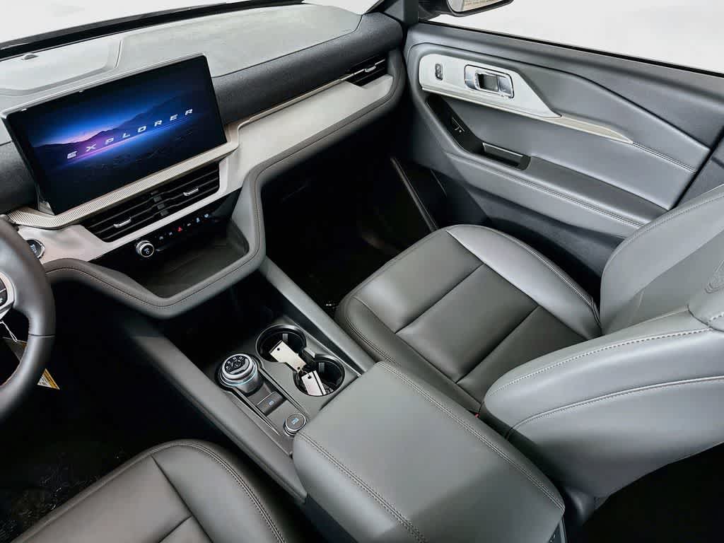 Thumbnail: 2026 Ford Explorer - 10