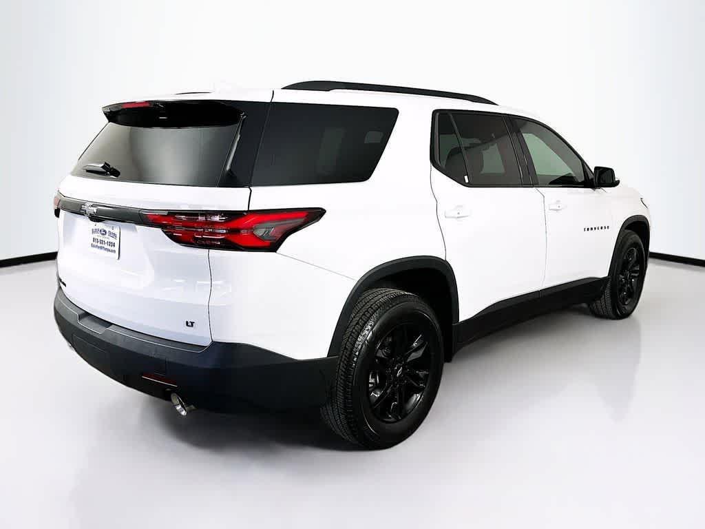 Thumbnail: 2023 Chevrolet Traverse - 25