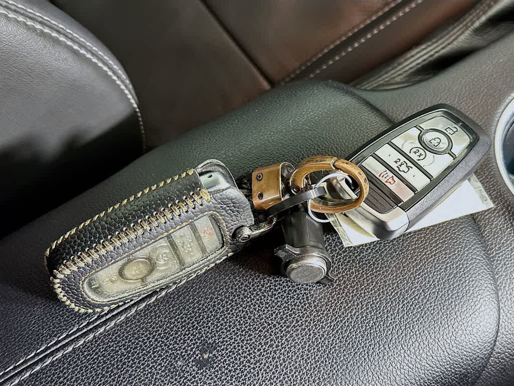 Thumbnail: 2022 Ford Mustang - 20