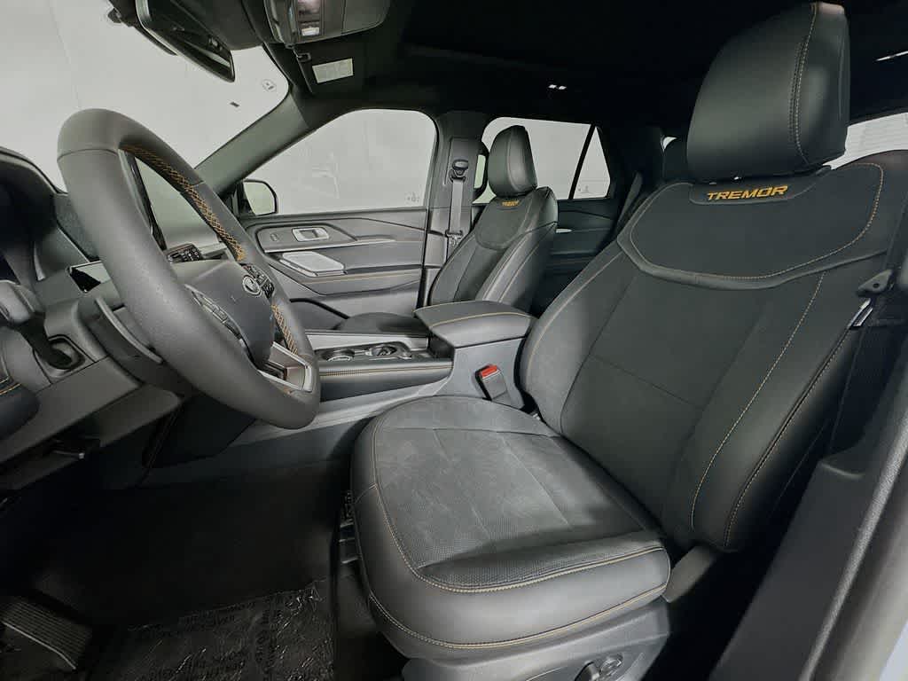 Thumbnail: 2026 Ford Explorer - 12