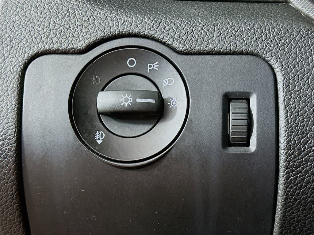 Thumbnail: 2014 Ford Mustang - 24