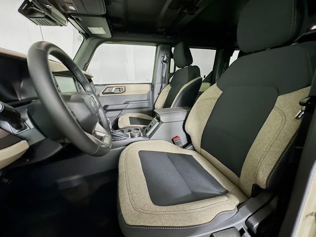 Thumbnail: 2025 Ford Bronco - 12