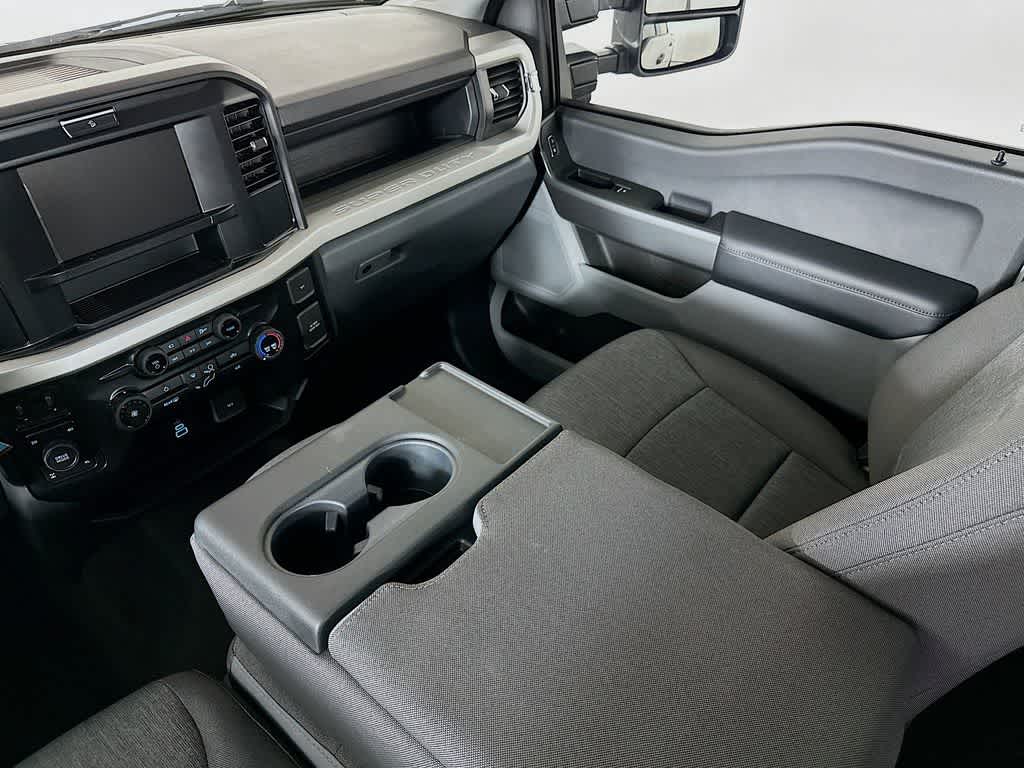 Thumbnail: 2026 Ford F-250 - 11