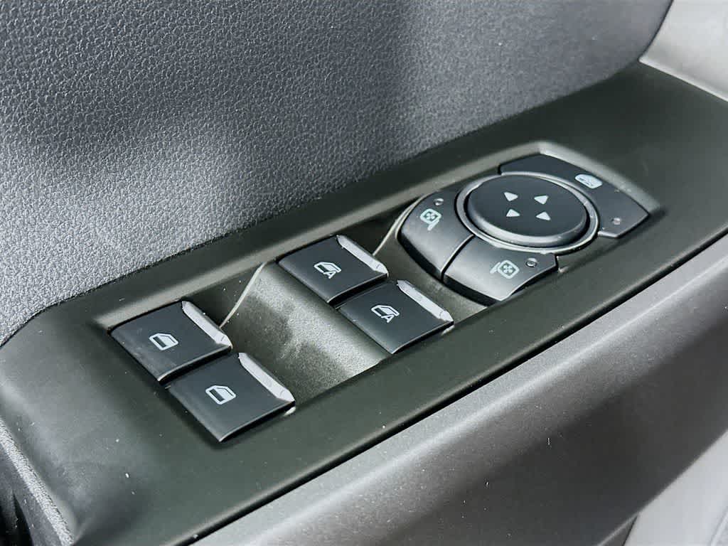 Thumbnail: 2025 Ford F-250 - 26