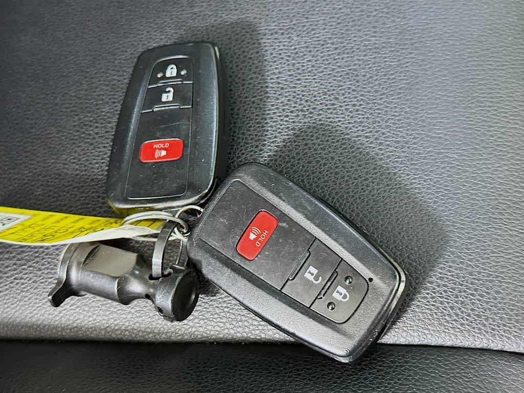 Thumbnail: 2023 Toyota 4Runner - 22