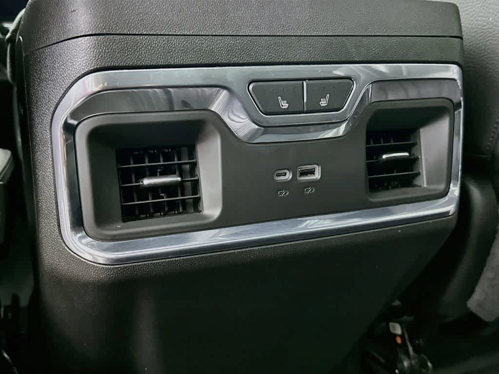 Thumbnail: 2024 GMC Sierra 3500 - 13